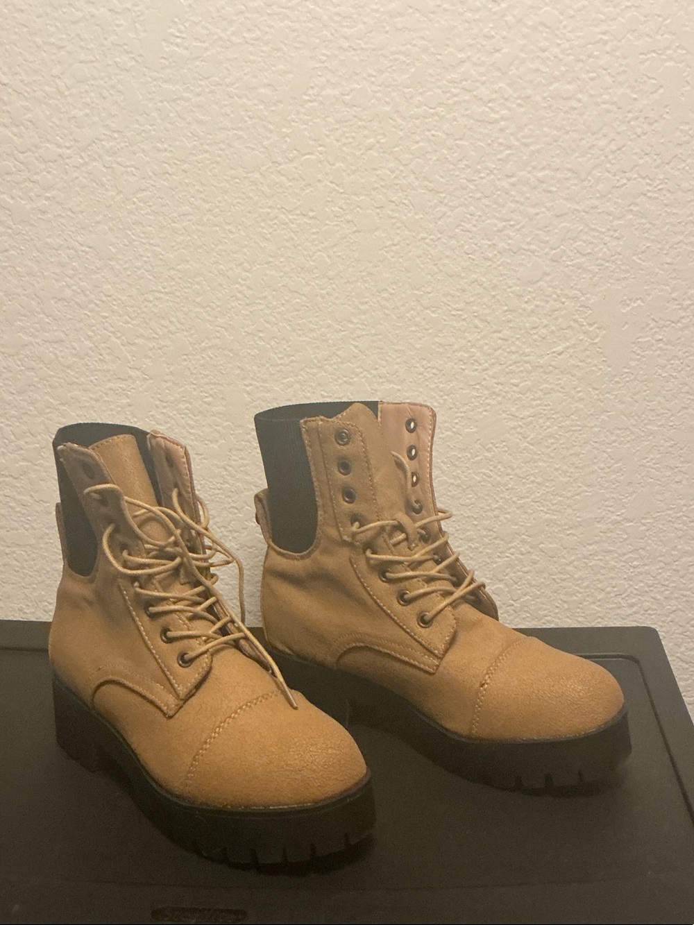 Seven7 Women's Lace-Up Tan Platform Ankle Boots